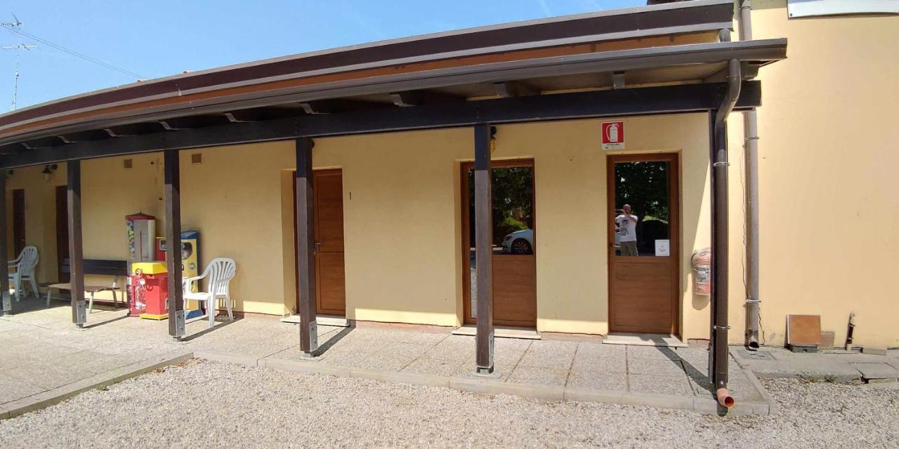 Agriturismo La Fraterna Tolle 外观 照片